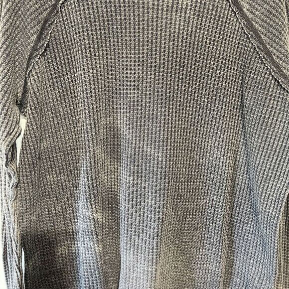 Natural Reflections Blue Rustic Long Sleeve Pullover, Large - Picture 2 of 11